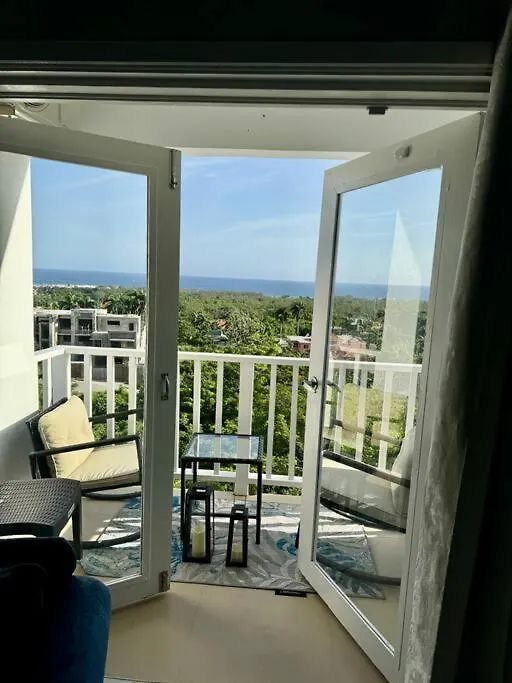 Charming Sea View Townhouse Apartment Montego Bay
